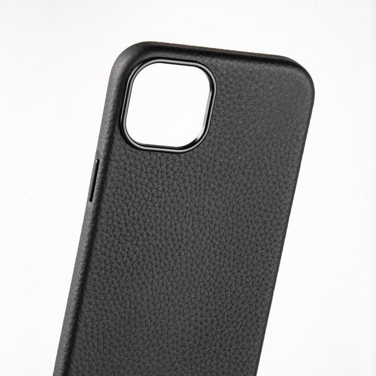 Pebble Leather iPhone 15 Case